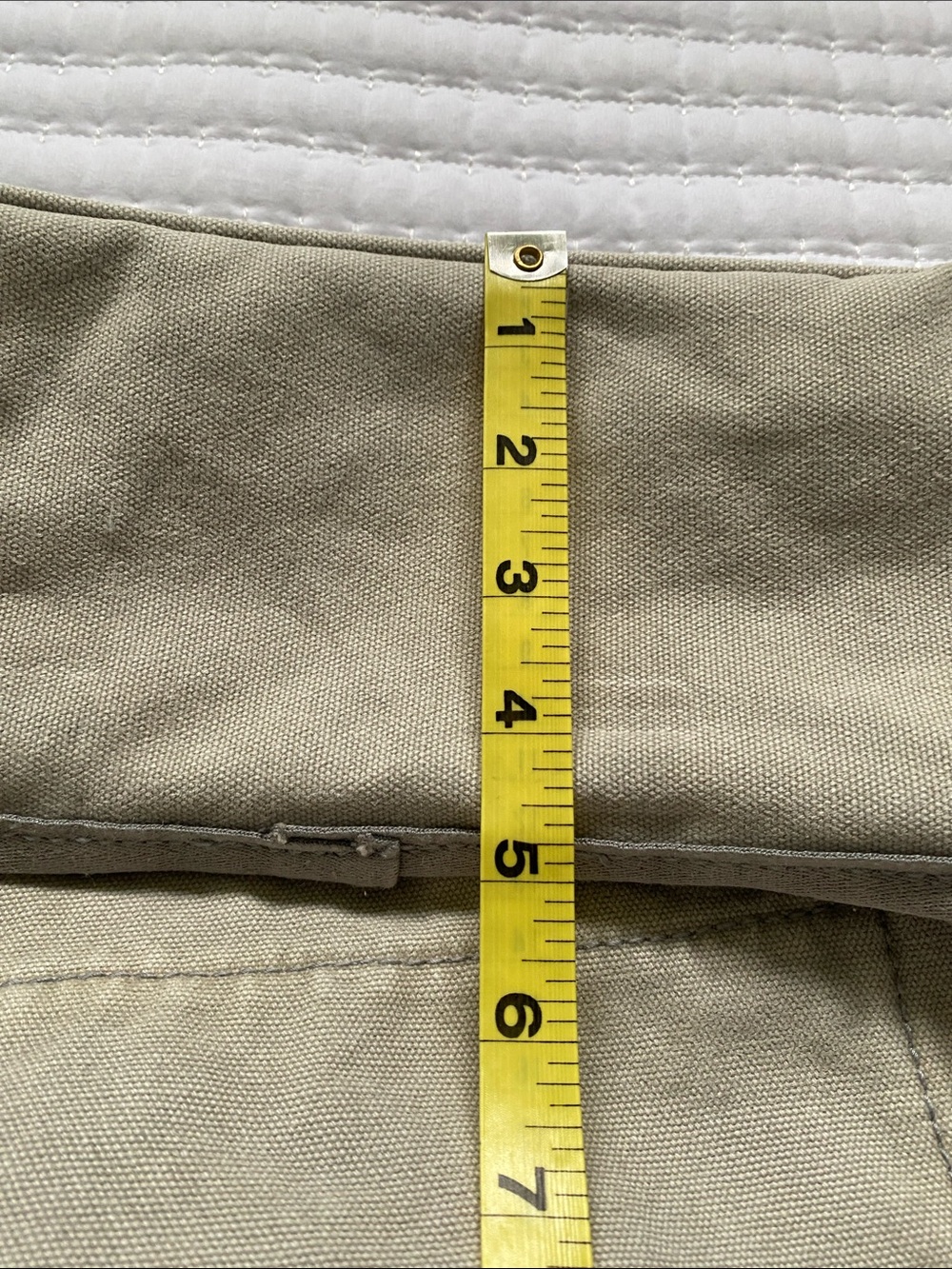 Hollister Vintage YK2 Neutral Grey Canvas Messenger Bag with Adjustable Strap - Picture 12 of 16